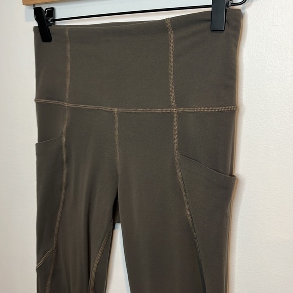 Women’s | Athleta Athletic Leggings | XS - Picture 3 of 10